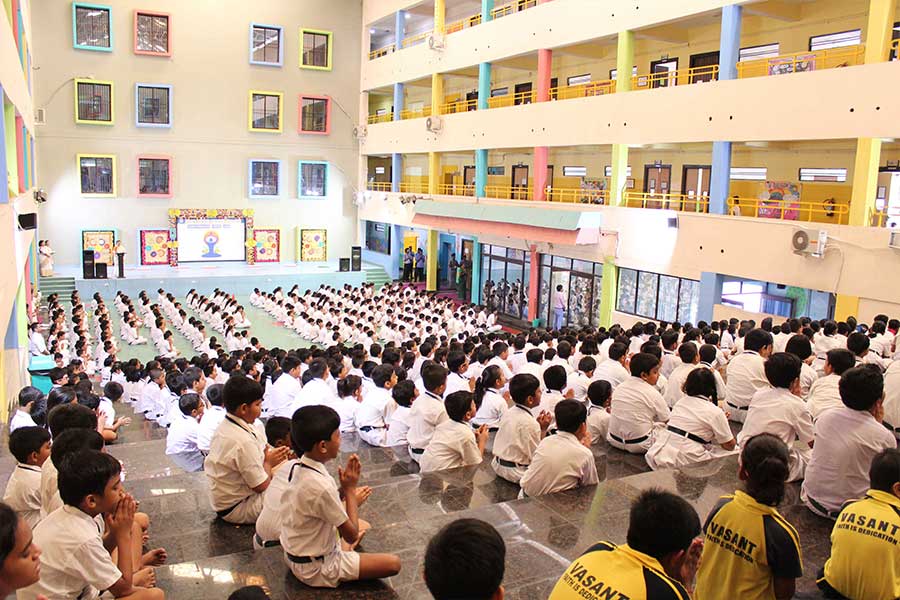 yoga_day_25.jpg